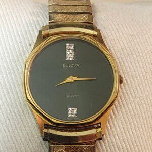 Bulova Quartz Gold Tone Watch Vintage Diamond Accents Stainless Steel Working